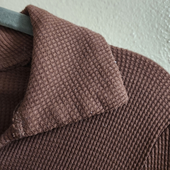 Forever 21 Collared Crop - Picture 5 of 6